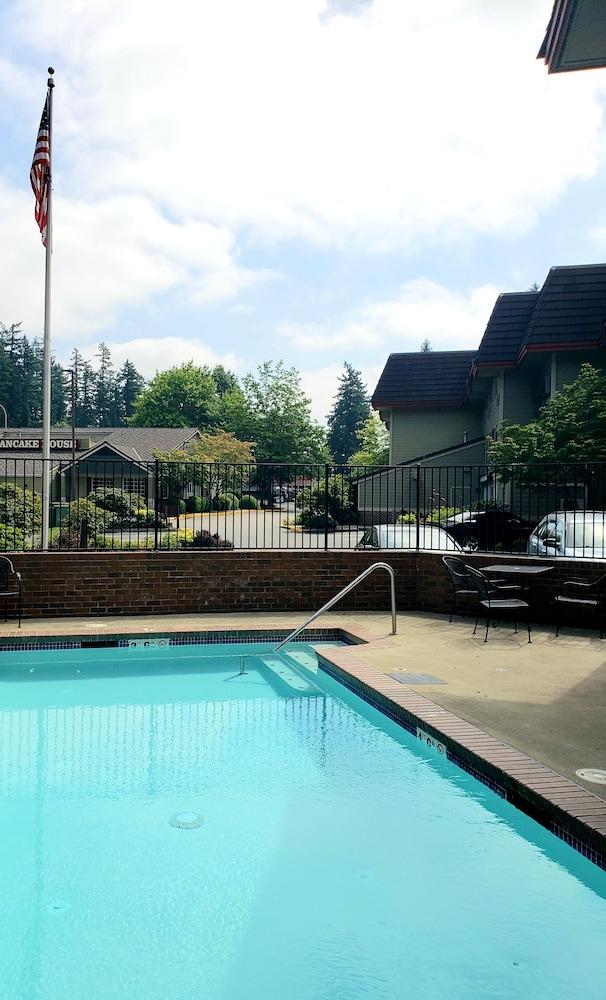 Redmond Inn Luaran gambar